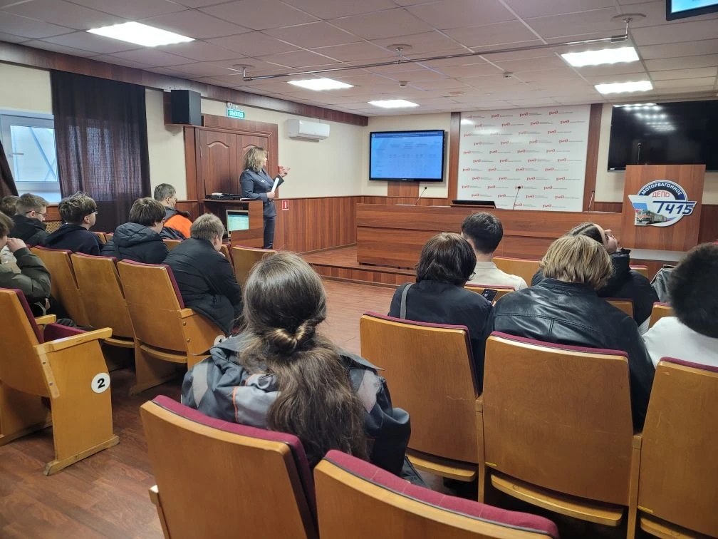 Торжественная церемония вручения свидетельств о присвоении первой профессии ученикам